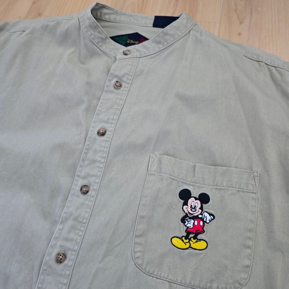 Vintage Disney Mens Mickey Embroidered No Collar Shirt Size XL Tan Beige - Picture 2 of 9